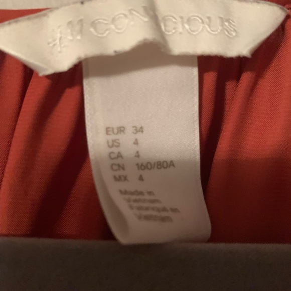 Blouses - Picture 4 of 4